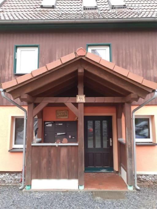 Schoene Und Ruhige Ferienwohnung In Ottendorf 세브니츠 외부 사진