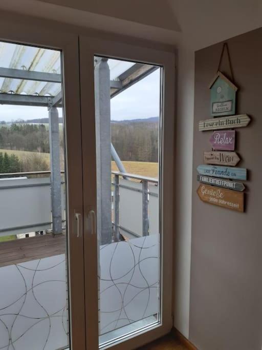 Schoene Und Ruhige Ferienwohnung In Ottendorf 세브니츠 외부 사진